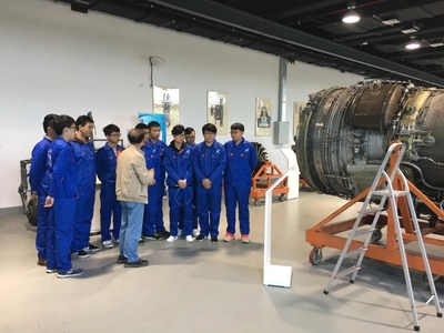 上海工程技术大学 走进春招专业之“飞行器制造工程” —— 探索工程与技术研究与试验发展的前沿